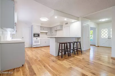 2085 Rayshire Street, Thousand Oaks, CA 91362 - Photo 7