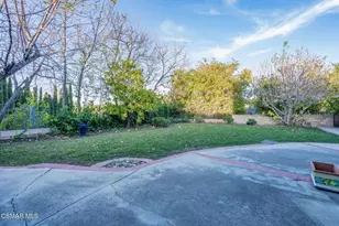 2085 Rayshire St, Thousand Oaks, CA 91362 - Photo 33