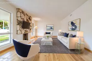 2085 Rayshire St, Thousand Oaks, CA 91362 - Photo 3