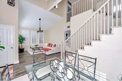 11825 Trapani Court, Moorpark, CA 93021 - Photo 9