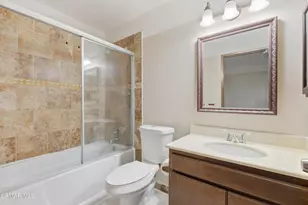 15242 Campus Park Dr, Moorpark, CA 93021 - Photo 11