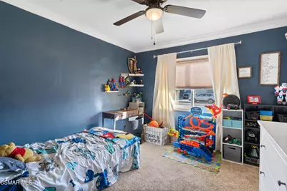 2325 Wisteria Street, Simi Valley, CA 93065 - Photo 15