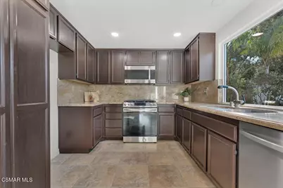 15428 Braun Court, Moorpark, CA 93021 - Photo 9