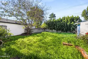 5525 Simpson Ave, Valley Village, CA 91607 - Photo 19