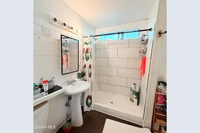 2685 Los Feliz Drive, Thousand Oaks, CA 91362 - Photo 13