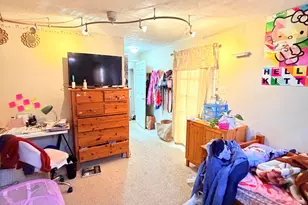 2685 Los Feliz Dr, Thousand Oaks, CA 91362 - Photo 11