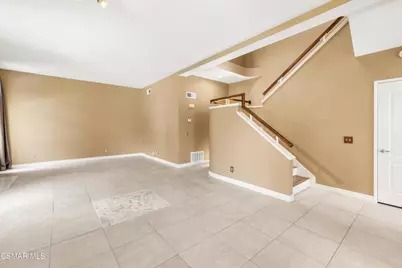 600 Kingswood Lane #G, Simi Valley, CA 93065 - Photo 9