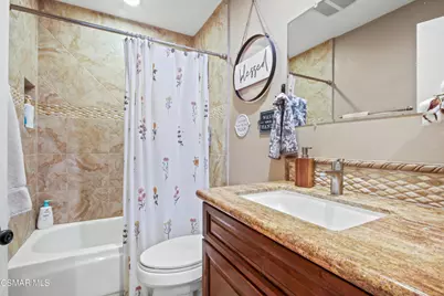 2679 Velma Court, Simi Valley, CA 93065 - Photo 9