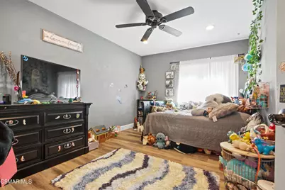 2679 Velma Court, Simi Valley, CA 93065 - Photo 13