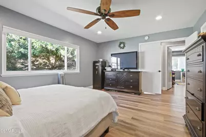 2679 Velma Court, Simi Valley, CA 93065 - Photo 11