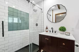 1135 Donner Ave, Simi Valley, CA 93065 - Photo 31