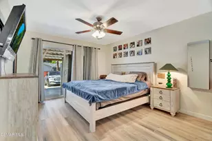 8225 Fallbrook Ave, West Hills, CA 91304 - Photo 33