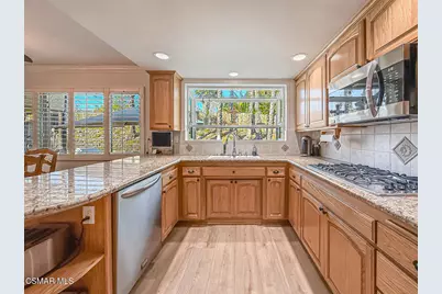 181 W Avenida De Las Flores, Thousand Oaks, CA 91360 - Photo 15