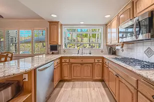 181 W Avenida De Las Flores, Thousand Oaks, CA 91360 - Photo 15