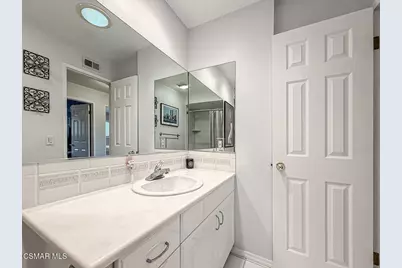 181 W Avenida De Las Flores, Thousand Oaks, CA 91360 - Photo 37