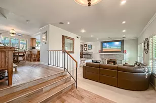 181 W Avenida De Las Flores, Thousand Oaks, CA 91360 - Photo 7