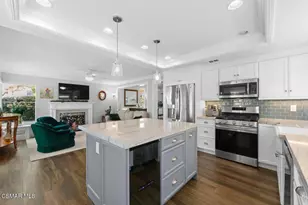 582 Fairfield Rd, Simi Valley, CA 93065 - Photo 11