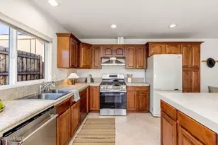 6091 Vera St, Simi Valley, CA 93063 - Photo 7