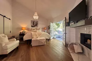 3071 E Hillcrest Dr, Westlake Village, CA 91362 - Photo 17