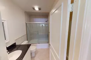 11645 Montana Ave, Los Angeles, CA 90049 - Photo 23