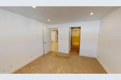 11645 Montana Avenue #220, Los Angeles, CA 90049 - Photo 13