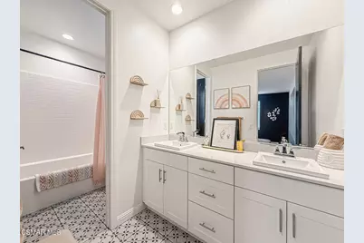 335 Fraser, Camarillo, CA 93012 - Photo 47