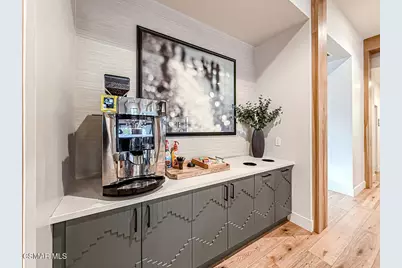 335 Fraser, Camarillo, CA 93012 - Photo 79