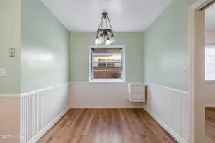 9218 Gerald Ave, Northridge, CA 91343 - Photo 19