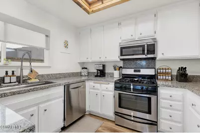 4811 Avedon Road, Moorpark, CA 93021 - Photo 17