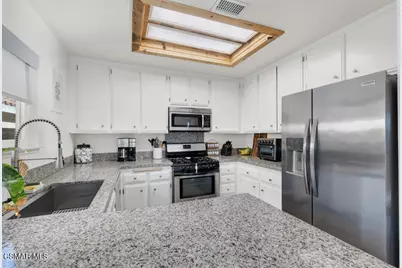 4811 Avedon Road, Moorpark, CA 93021 - Photo 19