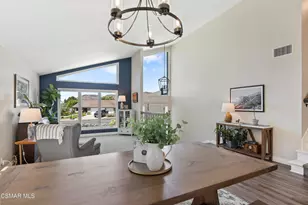 2920 Hyacinth Ct, Thousand Oaks, CA 91360 - Photo 5