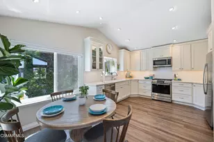 2920 Hyacinth Ct, Thousand Oaks, CA 91360 - Photo 11