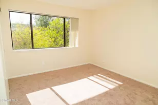 28854 Conejo View Dr, Agoura Hills, CA 91301 - Photo 21