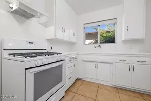316 Doheny Dr, Beverly Hills, CA 90211 - Photo 9