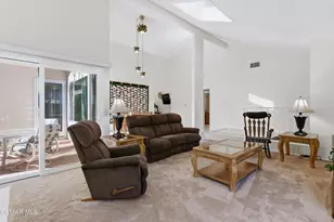 3021 Black Hills Ct, Westlake Village, CA 91362 - Photo 11