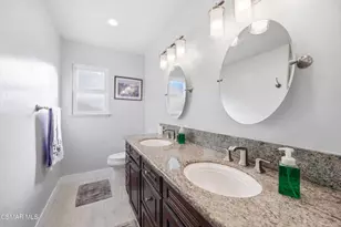 952 Carefree Dr, Simi Valley, CA 93065 - Photo 21