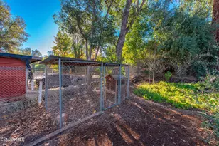 952 Carefree Dr, Simi Valley, CA 93065 - Photo 49