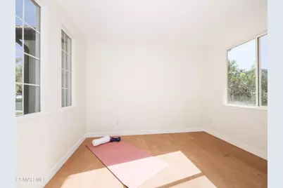 185 Laurel Wood Court, Simi Valley, CA 93065 - Photo 13