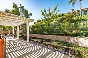 185 Laurel Wood Ct, Simi Valley, CA 93065 - Photo 43