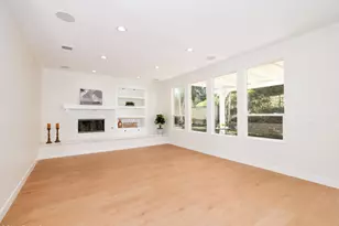 185 Laurel Wood Ct, Simi Valley, CA 93065 - Photo 19