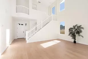 185 Laurel Wood Ct, Simi Valley, CA 93065 - Photo 9