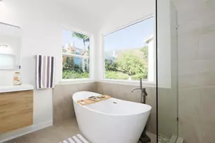 185 Laurel Wood Ct, Simi Valley, CA 93065 - Photo 37