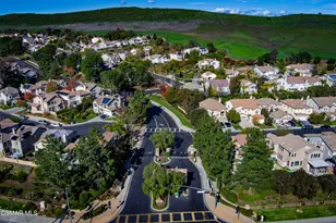 185 Laurel Wood Ct, Simi Valley, CA 93065 - Photo 53