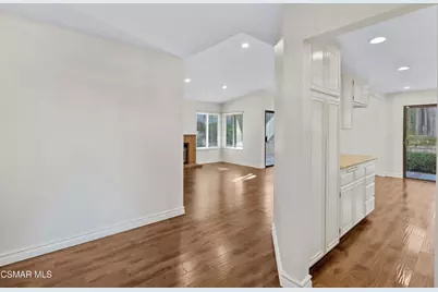 32 Herringbone Court, Newbury Park, CA 91320 - Photo 3