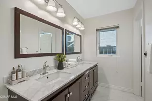 32 Herringbone Ct, Newbury Park, CA 91320 - Photo 21