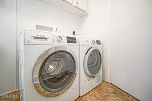 2080 Seco Ct, Thousand Oaks, CA 91362 - Photo 17