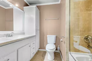 4720 Park Granada, Calabasas, CA 91302 - Photo 17