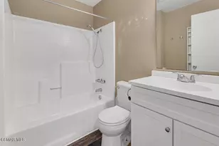 110 Maegan Pl, Thousand Oaks, CA 91362 - Photo 17