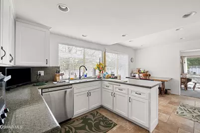 1035 Brookview Avenue, Westlake Village, CA 91361 - Photo 7