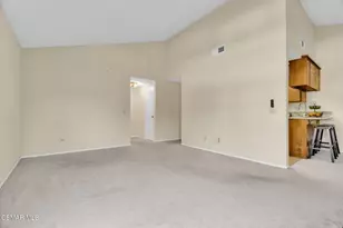 245 Oak Leaf Dr, Thousand Oaks, CA 91360 - Photo 7